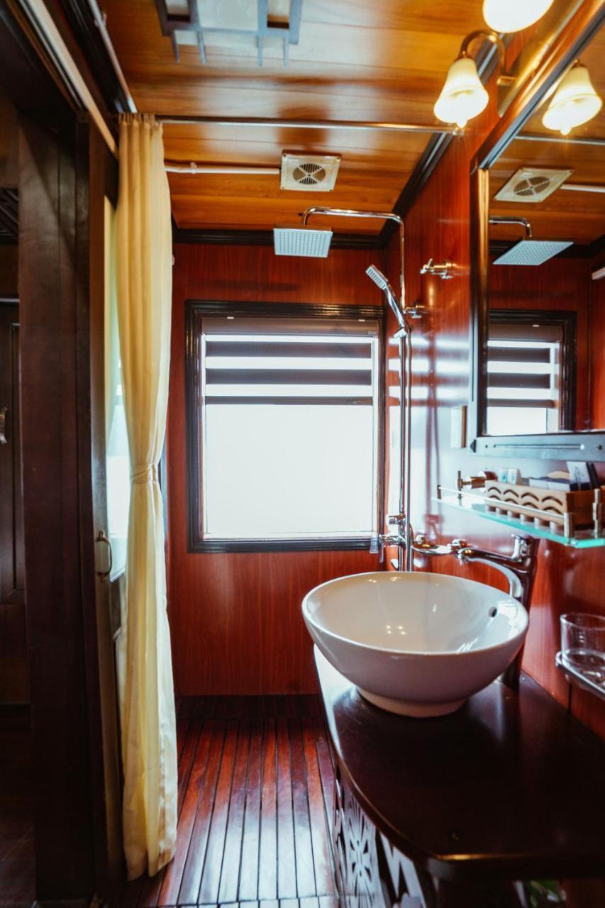 Renea Cruises Halong Hotell Ha Long Eksteriør bilde