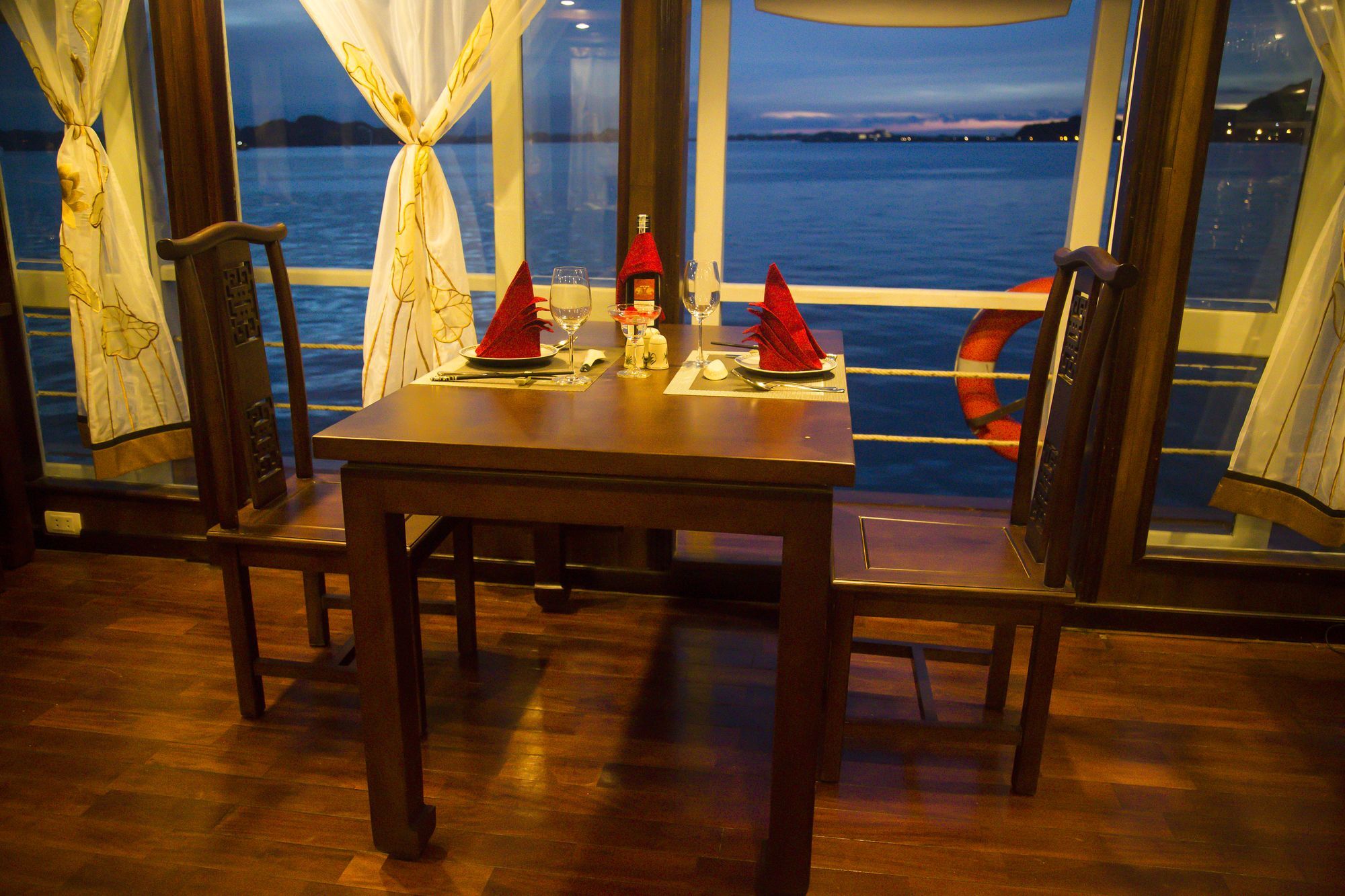 Renea Cruises Halong Hotell Ha Long Eksteriør bilde